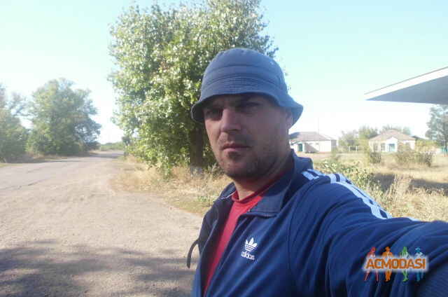 Роман Ярославович Гудзовський фото №945981. Загружено 27 Октября 2015