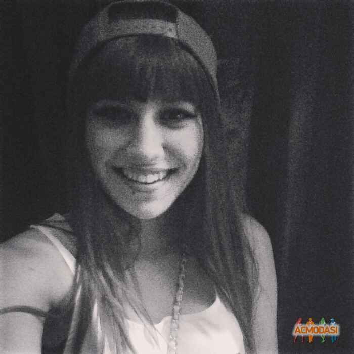 Анастасия Анатольевна Корнейчук фото №962102. Загружено 30 Ноября 2015