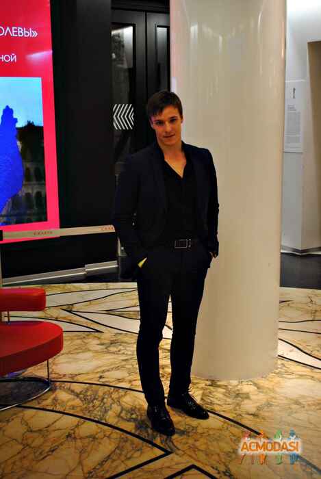 Алексей Игоревич Лапин фото №947000. Загружено 29 Октября 2015