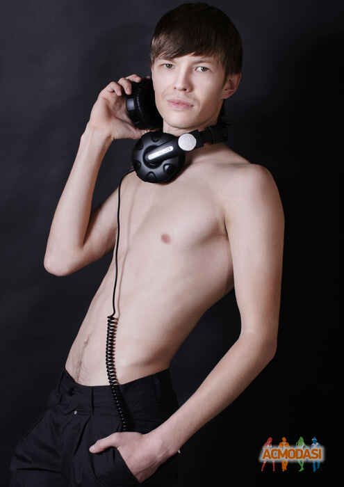 Максим Сергеевич Куликов фото №527708. Загружено 07 Ноября 2013