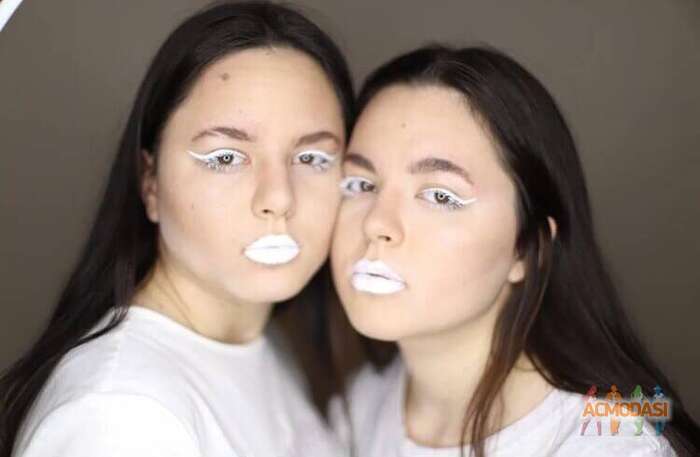 Дарья и Екатерина   фото №1859769. Загружено 03 Июля 2023