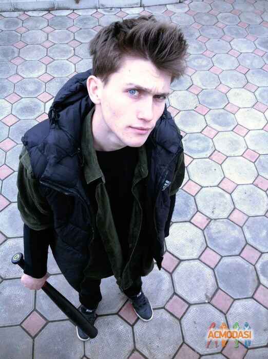 Челленюк Василий Юрьевич фото №601773. Загружено 21 Февраля 2014