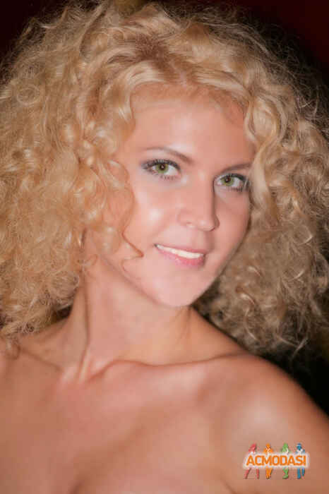 Елена   фото №156284. Загружено 26 Февраля 2012