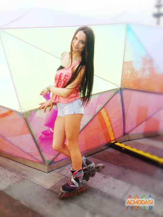 Алёна Юрьевна Позднякова фото №837566. Загружено 22 Марта 2015