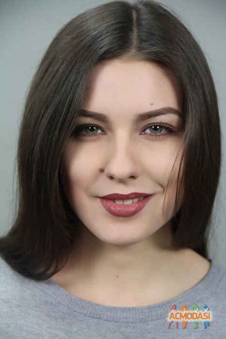 Алёна Владиславовна Сивирина фото №1495045. Загружено 02 Августа 2019