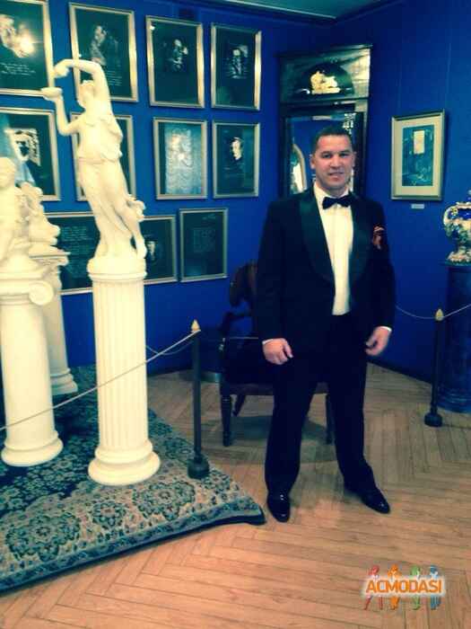 Ренат  Эриевич фото №944396. Загружено 25 Октября 2015