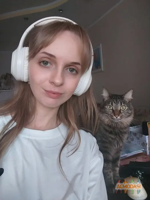 Полина  Скуповская фото №1929636. Загружено 20 Июня 2025