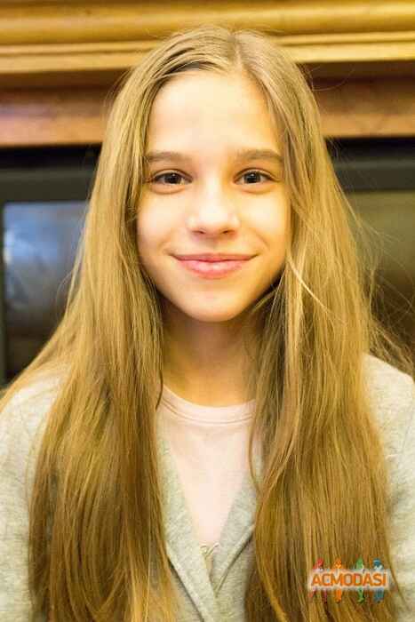 Полина   фото №830738. Загружено 05 Марта 2015