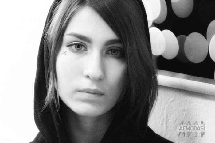 Cara  Blunt фото №1670962. Загружено 04 Января 2021