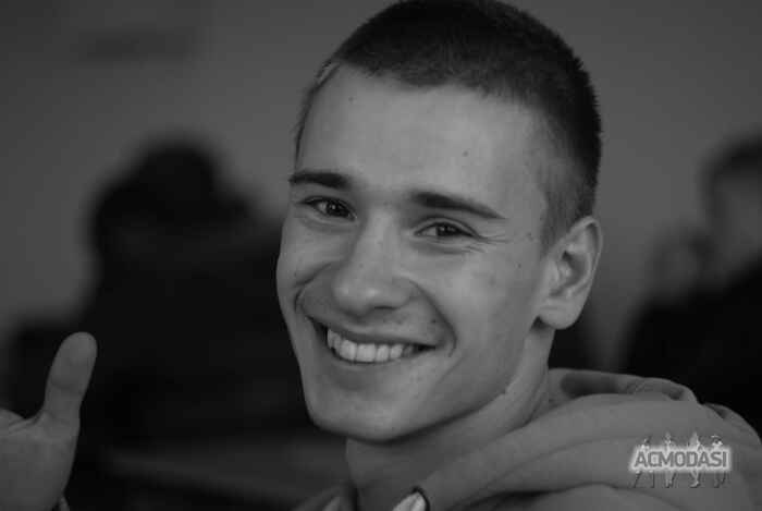 Дмитрий Константинович Корж фото №861522. Загружено 16 Мая 2015