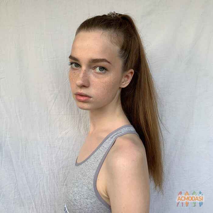 Карина   фото №1725307. Загружено 20 Июля 2021