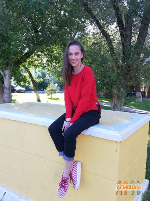 Полина Маратовна Ахметзянова фото №1476492. Загружено 24 Июня 2019