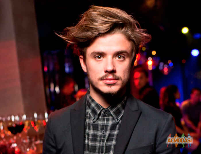 Ярослав  Зайцев фото №868357. Загружено 02 Июня 2015