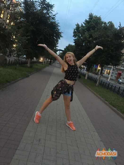 Полина Александровна Колесникова фото №1347360. Загружено 20 Июля 2018