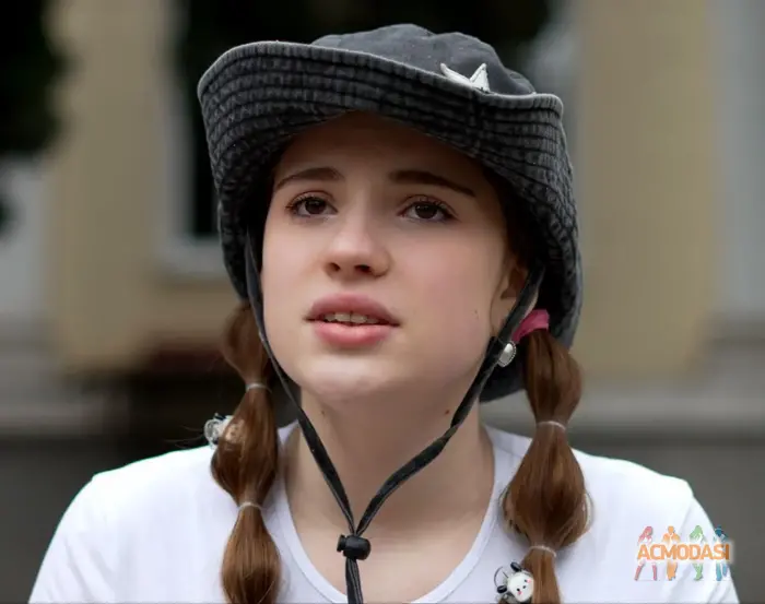 Злата  Семенова фото №1934059. Загружено 13 Августа 2025