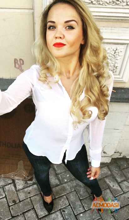 Полина Александровна Малахова фото №1092957. Загружено 04 Октября 2016