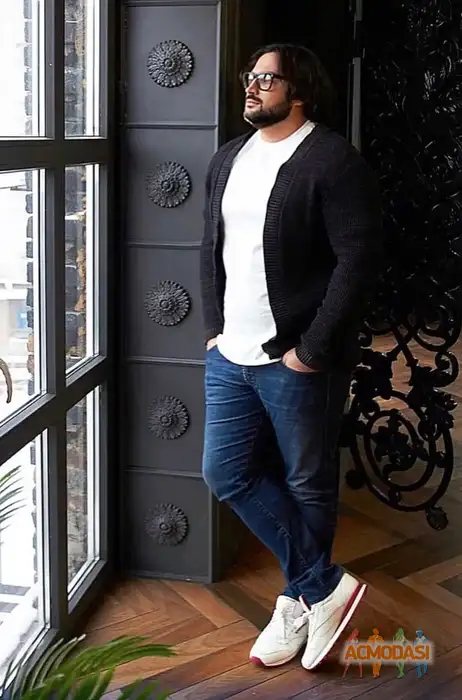 Артур  Хачатрян фото №1938677. Загружено 14 Октября 2025