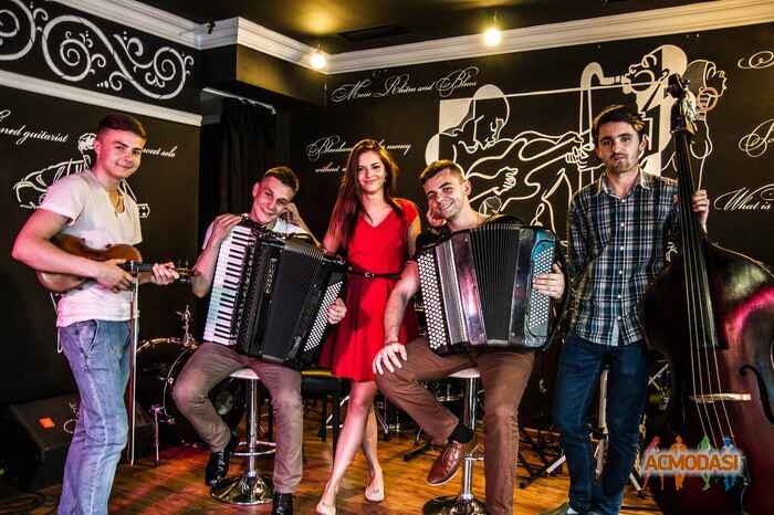 Кавер группа. Елена фото №684308. Загружено 05 Июля 2014