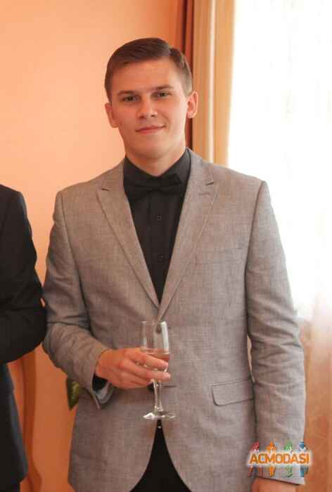 Максим  Владимирович фото №937657. Загружено 13 Октября 2015