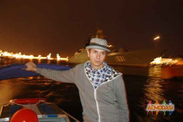 Дмитрий Анатольевич Олейник фото №440759. Загружено 04 Июля 2013