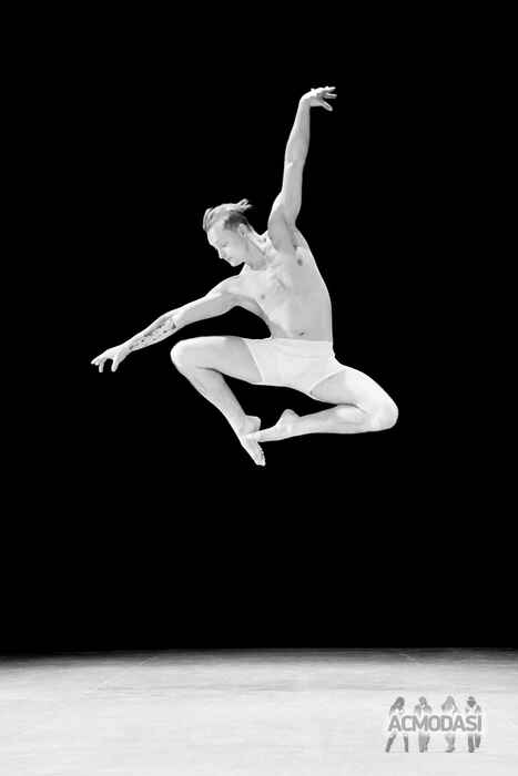 Артем Эдуардович Серов фото №1446651. Загружено 13 Апреля 2019