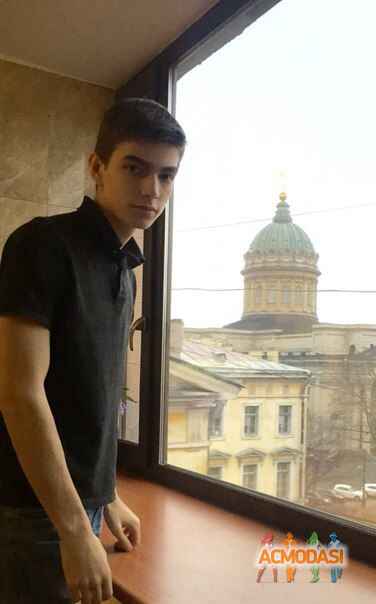 Максим Адреевич Ковалев фото №950309. Загружено 06 Ноября 2015