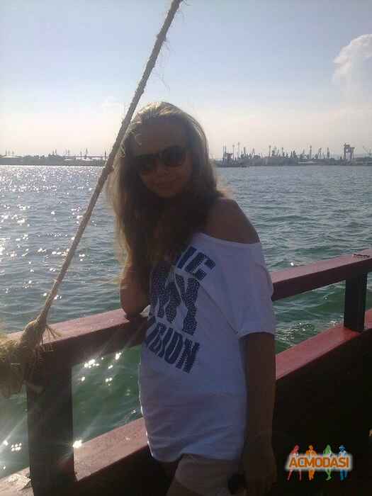 Юля Александровна Шевченко фото №250402. Загружено 07 Сентября 2012