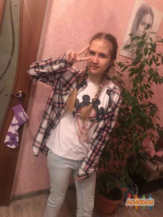 Алина Михайловна Райсих фото №1475773. Загружено 22 Июня 2019