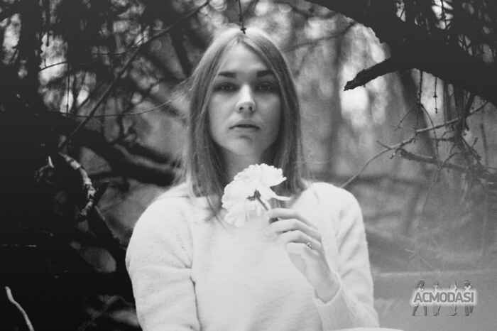 Гелла  Сенская фото №564765. Загружено 08 Января 2014