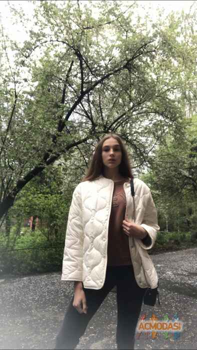 Злата  Теплова фото №1705672. Загружено 09 Мая 2021