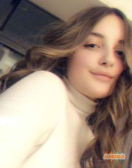 Ксения Арменовна Трузян фото №1484807. Загружено 12 Июля 2019