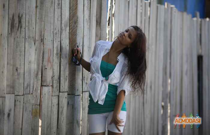 Юлия Владимировна Мирошниченко фото №195497. Загружено 08 Мая 2012