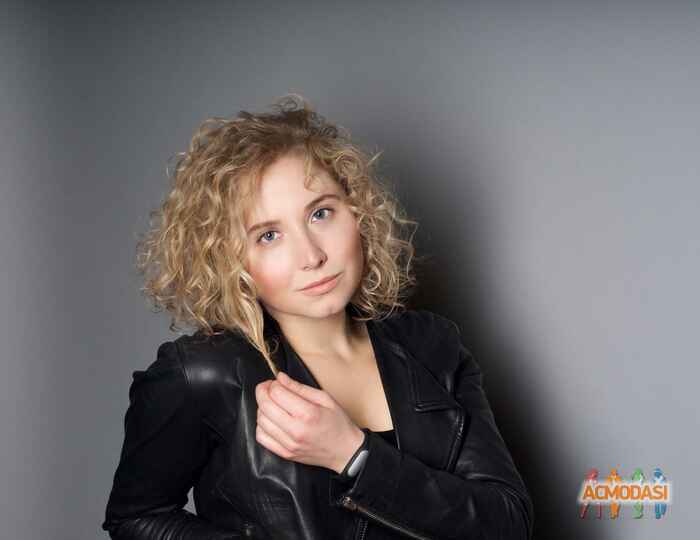 Валерия Юрьевна Koльцова фото №1021113. Загружено 06 Апреля 2016