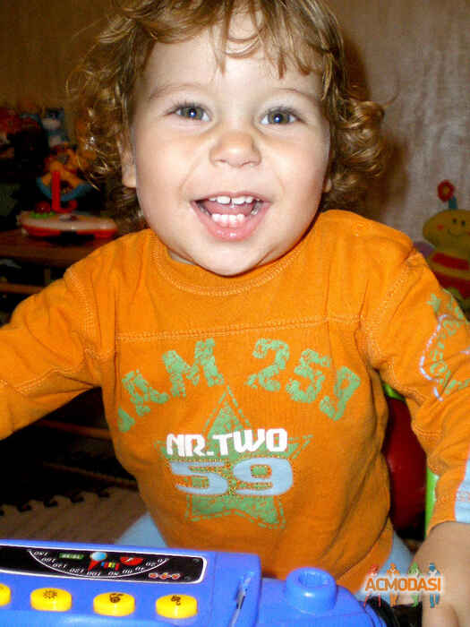 Артур Константин Король фото №290112. Загружено 14 Ноября 2012