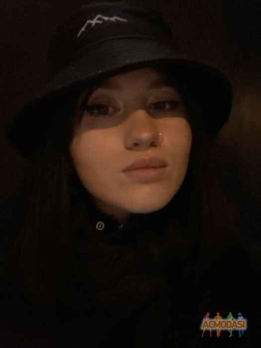 Арина Андреевна Фомина фото №1686154. Загружено 26 Февраля 2021