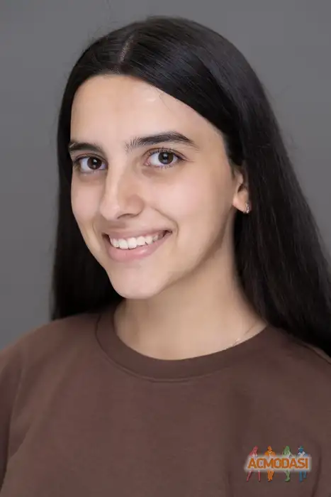 Стелла Кареновна Дарпинян фото №1938429. Загружено 11 Октября 2025