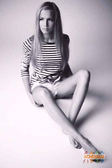 Алена   фото №670543. Загружено 15 Июня 2014