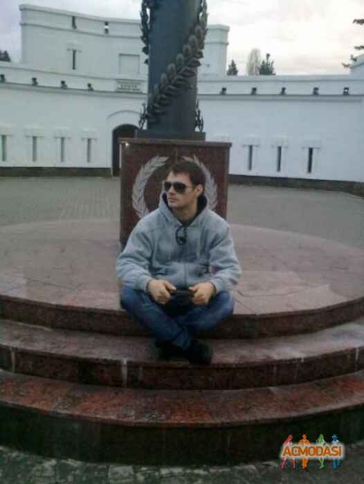 Роман  Олегович фото №203708. Загружено 26 Мая 2012