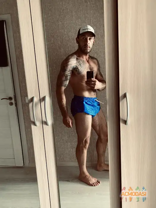 Станислав  Арутюнян фото №1944404. Загружено 31 Декабря 2025