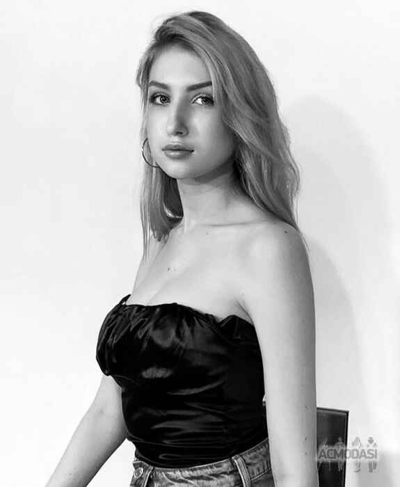 Юлия  Сальникова фото №1691204. Загружено 16 Марта 2021