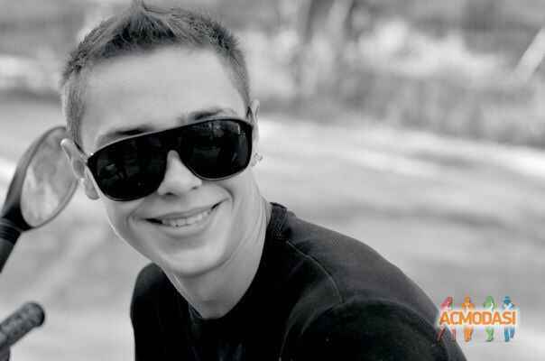 Михаил Викторович Казаков фото №867694. Загружено 02 Июня 2015