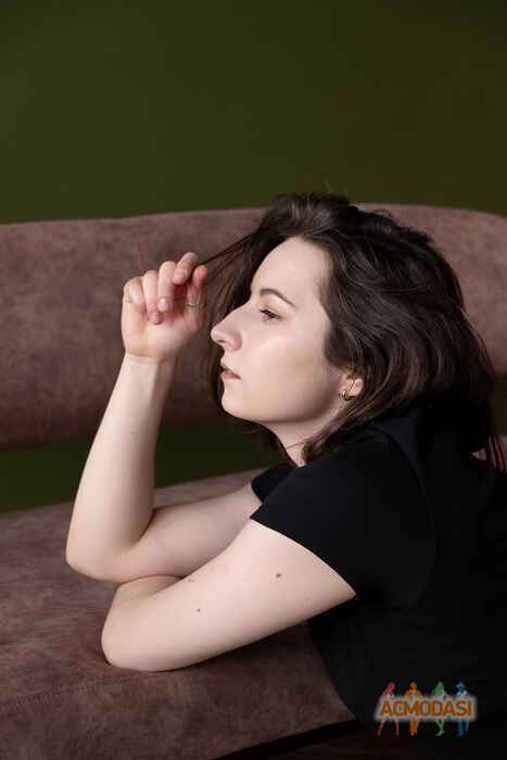 Лина Викторовна Торн фото №1728848. Загружено 01 Августа 2021