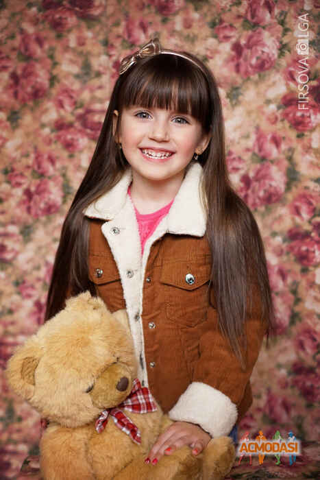 Ульяна Денисовна Фирсова фото №1475945. Загружено 22 Июня 2019