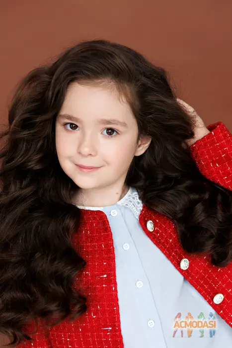 Селин  Мамедова фото №1932926. Загружено 31 Июля 2025