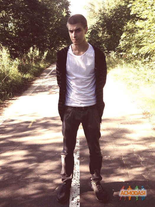 Владимир Олегович Кленов фото №1147740. Загружено 17 Февраля 2017