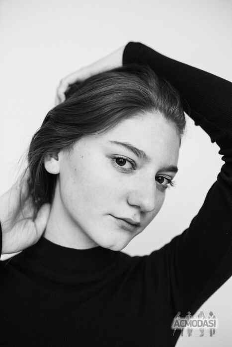 Екатерина Анатольевна Рихванова фото №1223906. Загружено 10 Сентября 2017