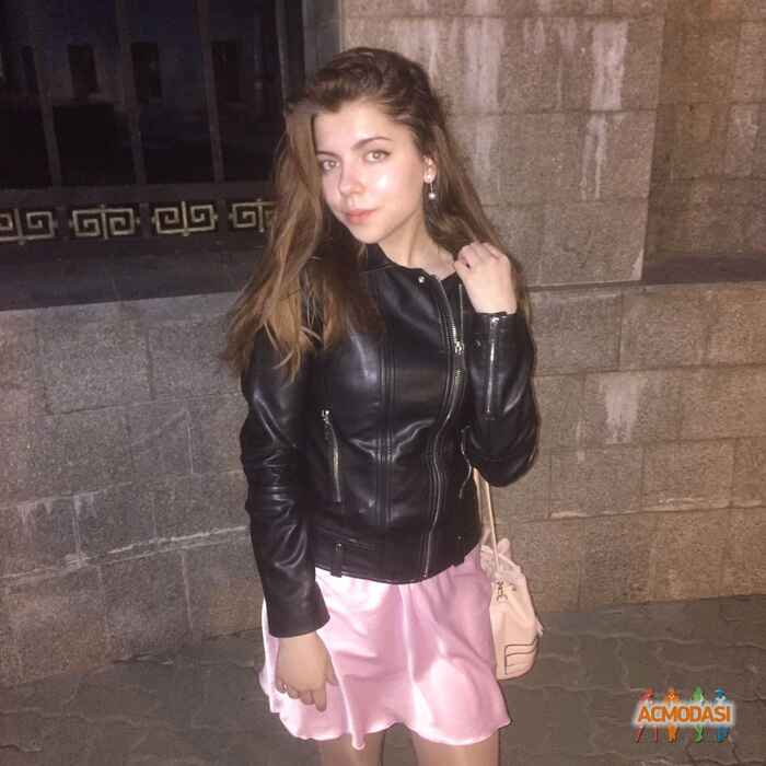 Ангелина Алексеевна Жиганова фото №1176473. Загружено 06 Мая 2017