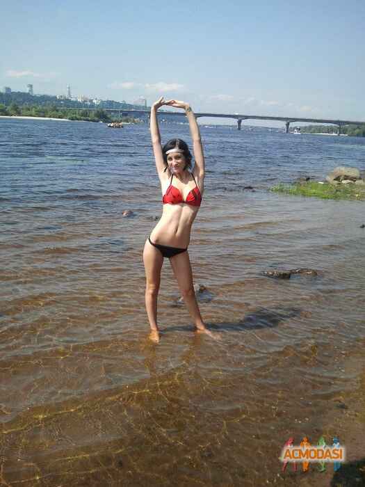 Юлия Витальевна Оныщенко фото №534084. Загружено 16 Ноября 2013