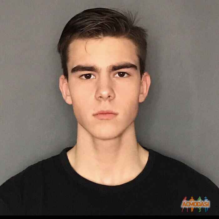 Александр   фото №1385195. Загружено 19 Октября 2018