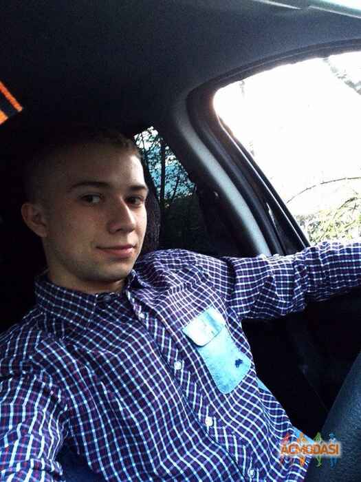 Никита Эдуардович Лисицкий фото №911503. Загружено 25 Августа 2015